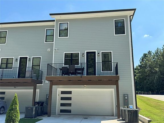 4th image of 157 Brush Creek Ct