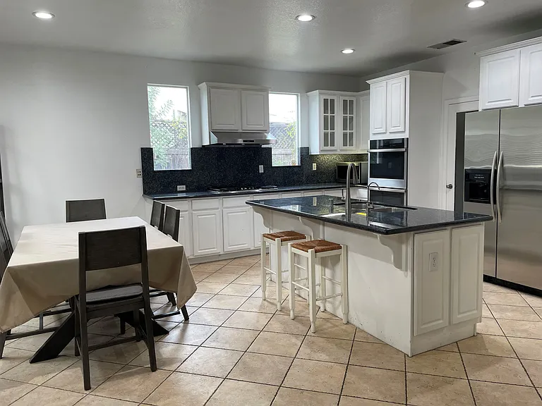 7651 Jordan Ave — Photo 5