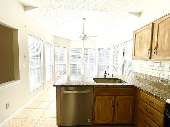 Kitchen and eat in breakfast area