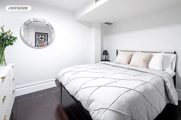 Rented by Corcoran | media 6