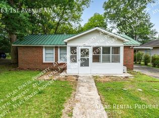 263 1st Ave NW, Graysville, AL 35073