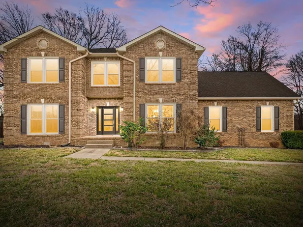 1359 W Rhett Butler Rd, Clarksville, TN 37042