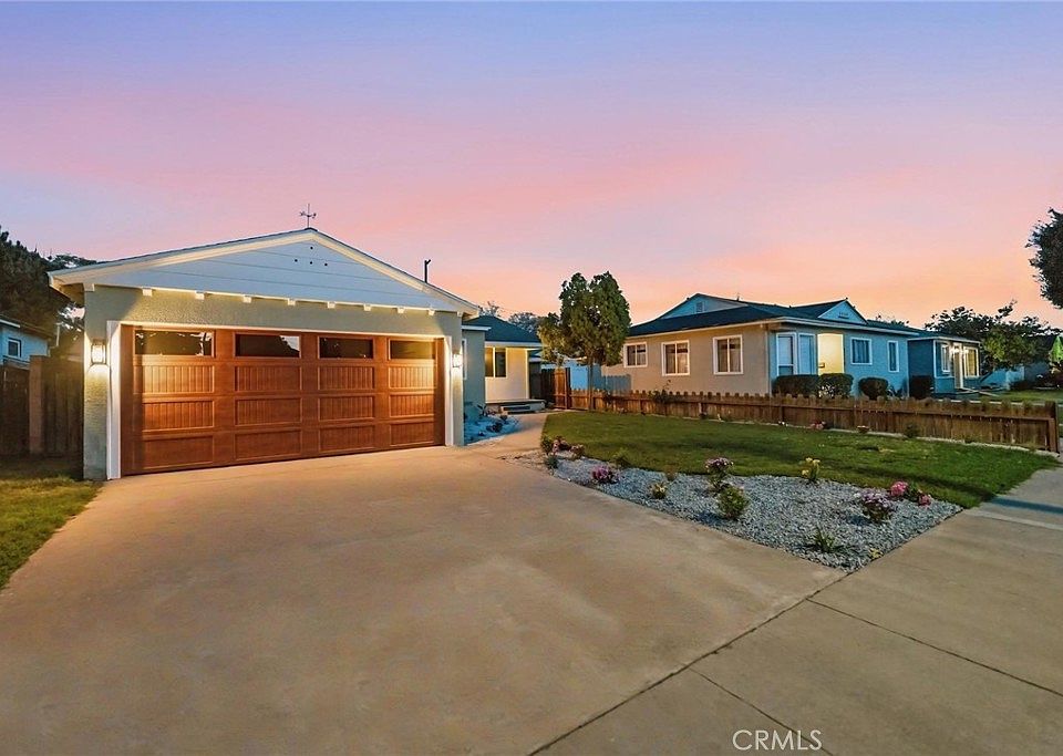 1st image of 3516 Roxanne Ave