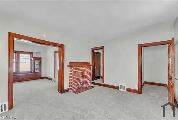 4 bed, 1900 sqft, $1,660 — Photo 3