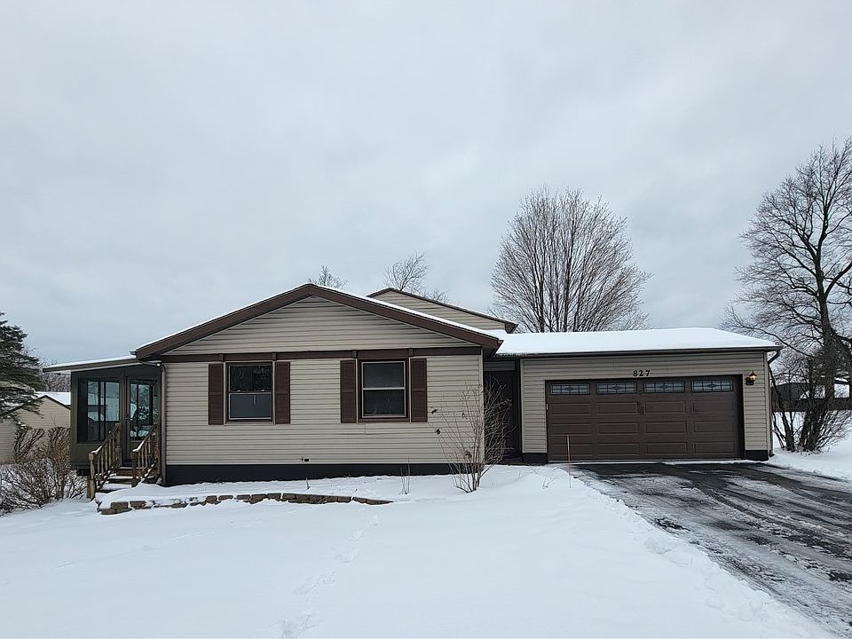 1st image of 827 Fairway Cir