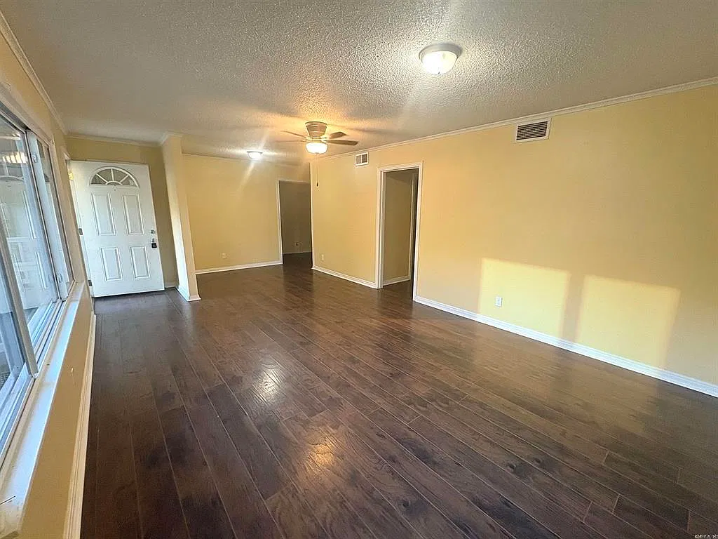 4719 West Drive - 1 — Photo 2