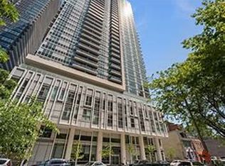 65 Mutual St #2109, Toronto, ON M5B2A9