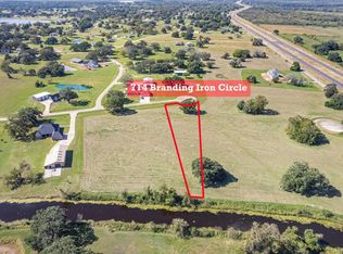 714 Branding Iron Trl, Angleton, TX 77515