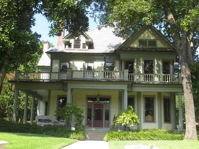 1st image of 615 S Fannin Ave