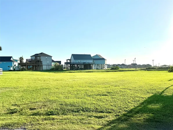2365 Sandman, Crystal Beach, TX 77650