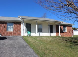401 Westfield Ave, Rural Retreat, VA 24368