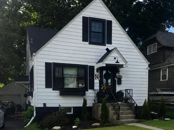 813 W Park Ave, Joliet, IL 60436