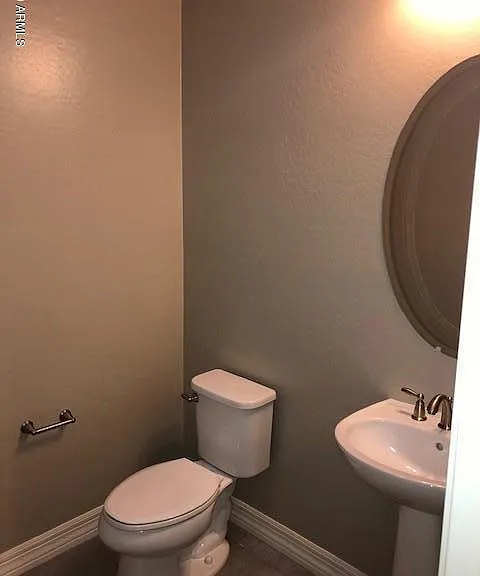 1520 E Sagittarius Pl — Photo 17