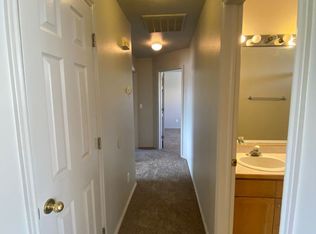 233 W 100 S #4, Ivins, UT 84738