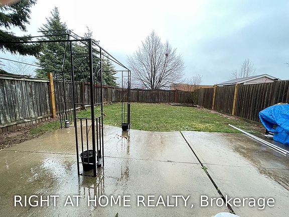 2nd image of 57 Westfield Trl