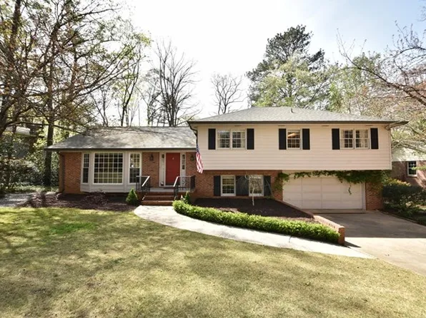 4602 Amberly Ct N, Dunwoody, GA 30360