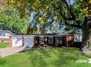 3665 Santiago Dr, Florissant, MO 63033