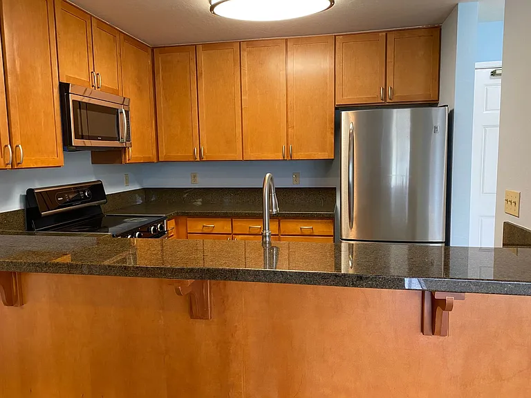 300 Murchison Dr #300 — Photo 10