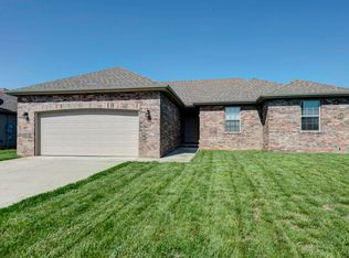 1235 S Venice Ave, Republic, MO 65738