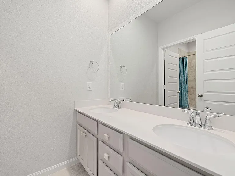 9914 Brickhouse Dr — Photo 33