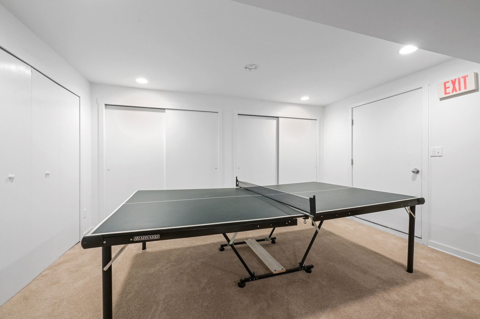  Ping Pong