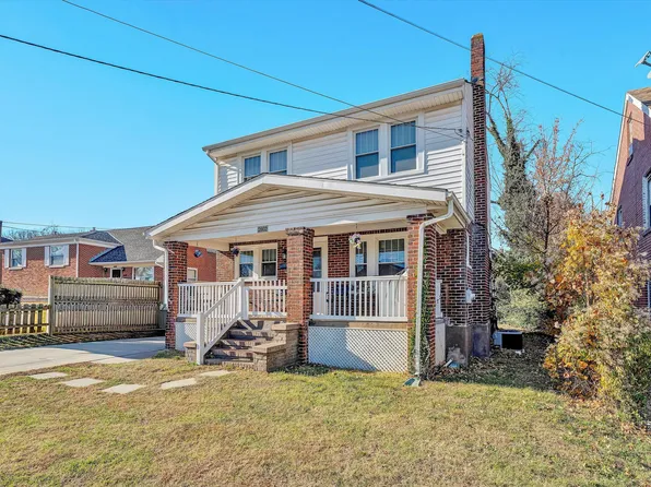 2802 10th St NW, Roanoke, VA 24012