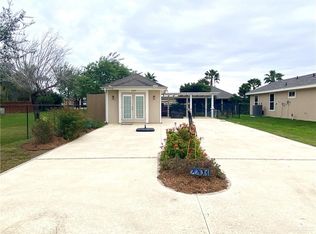 2201 Kingfisher Ln, Mission, TX 78572