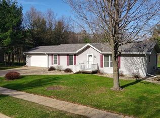 810 21st Ave S, Wisconsin Rapids, WI 54495