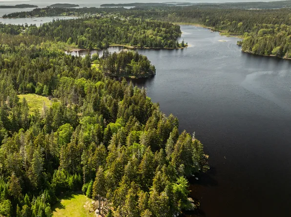 0A Old Harbor Road, Vinalhaven, ME 04863