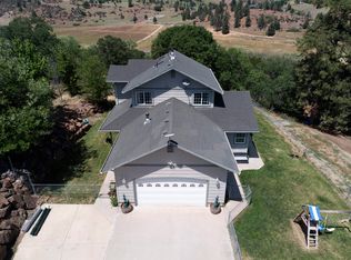 14518 Rainbow St, Hornbrook, CA 96044