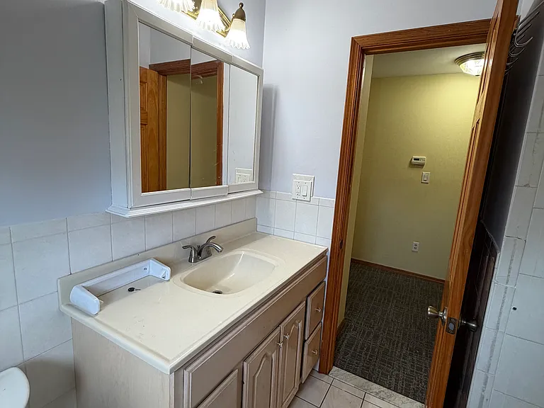 263 Commack Rd #1 — Photo 15