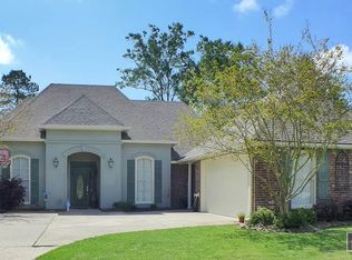 17432 Lake Vista Dr, Greenwell Springs, LA 70739
