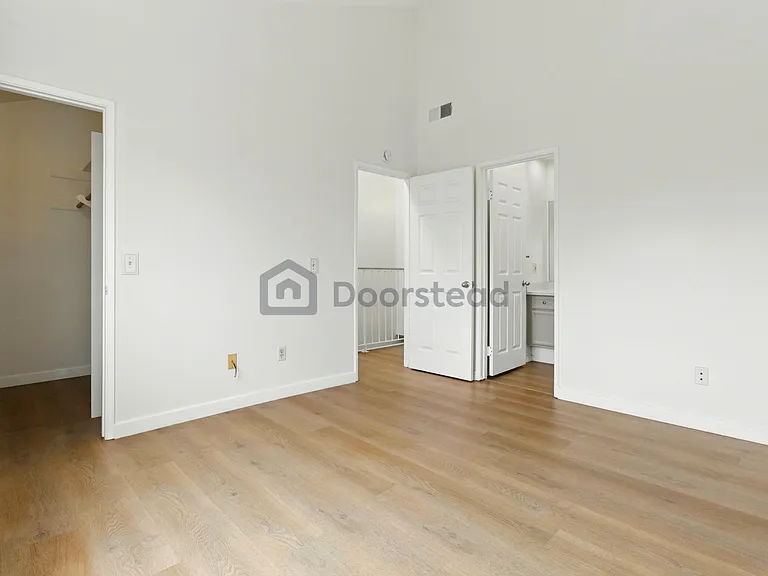 283 Date Ave #C — Photo 20