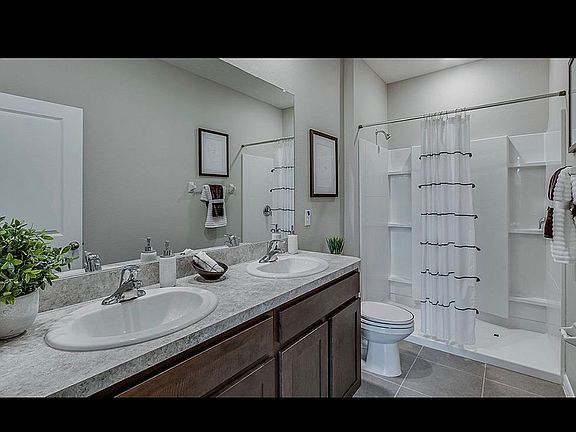 3rd image of 5370 Pinecone Ct