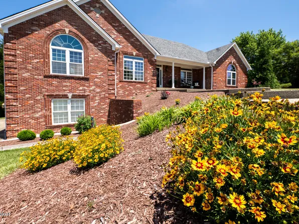 4001 Lake Ridge Way, Crestwood, KY 40014