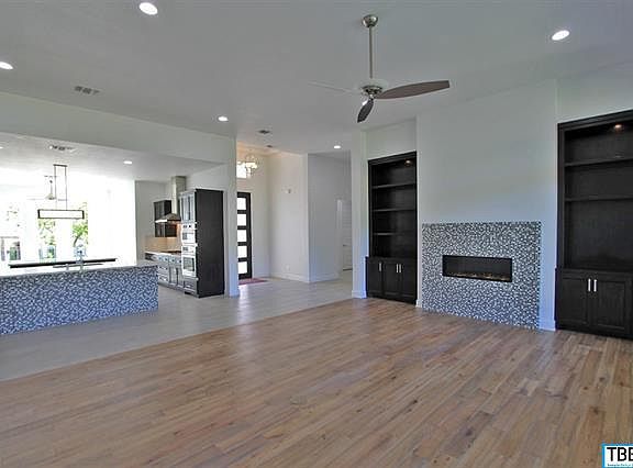 4th image of 4080 Pecan Mdw