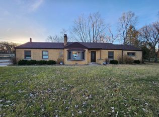 7680 Wolf Rd, Burr Ridge, IL 60527