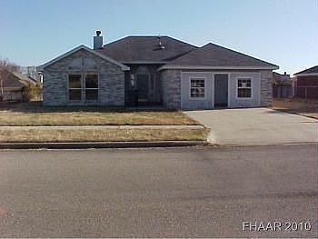1st image of 4204 Vicki Dr
