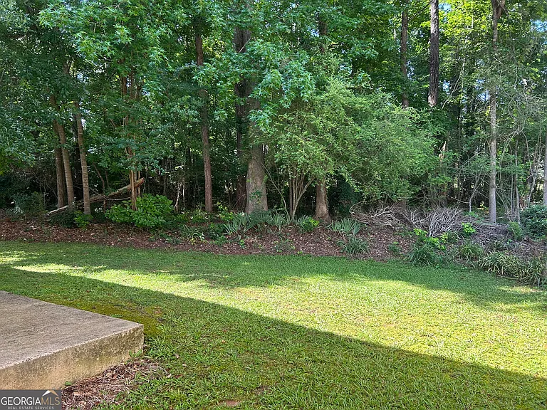 565 N Fairfield Dr — Photo 17