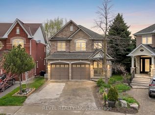 62 McNally St, Halton Hills, ON L7G6E2