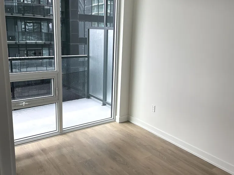 117 Broadway Ave #3013 — Photo 4