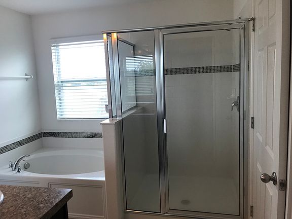 5th image of 34347 Alicante Ct