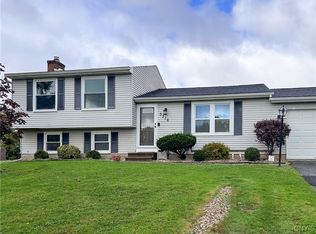 5316 Teramo Cir, Clay, NY 13041