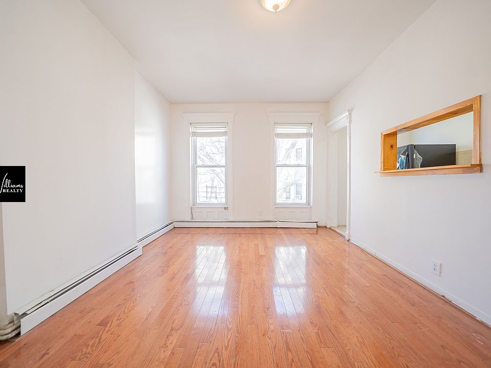 1st image of 167 Quincy St #3
