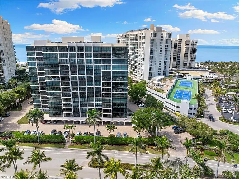 4031 Gulf Shore Blvd N #7D — Photo 39