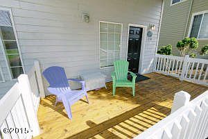 4th image of 3230 NW Quay Dr