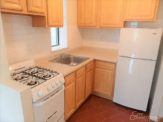 Rented by City Connections Realty