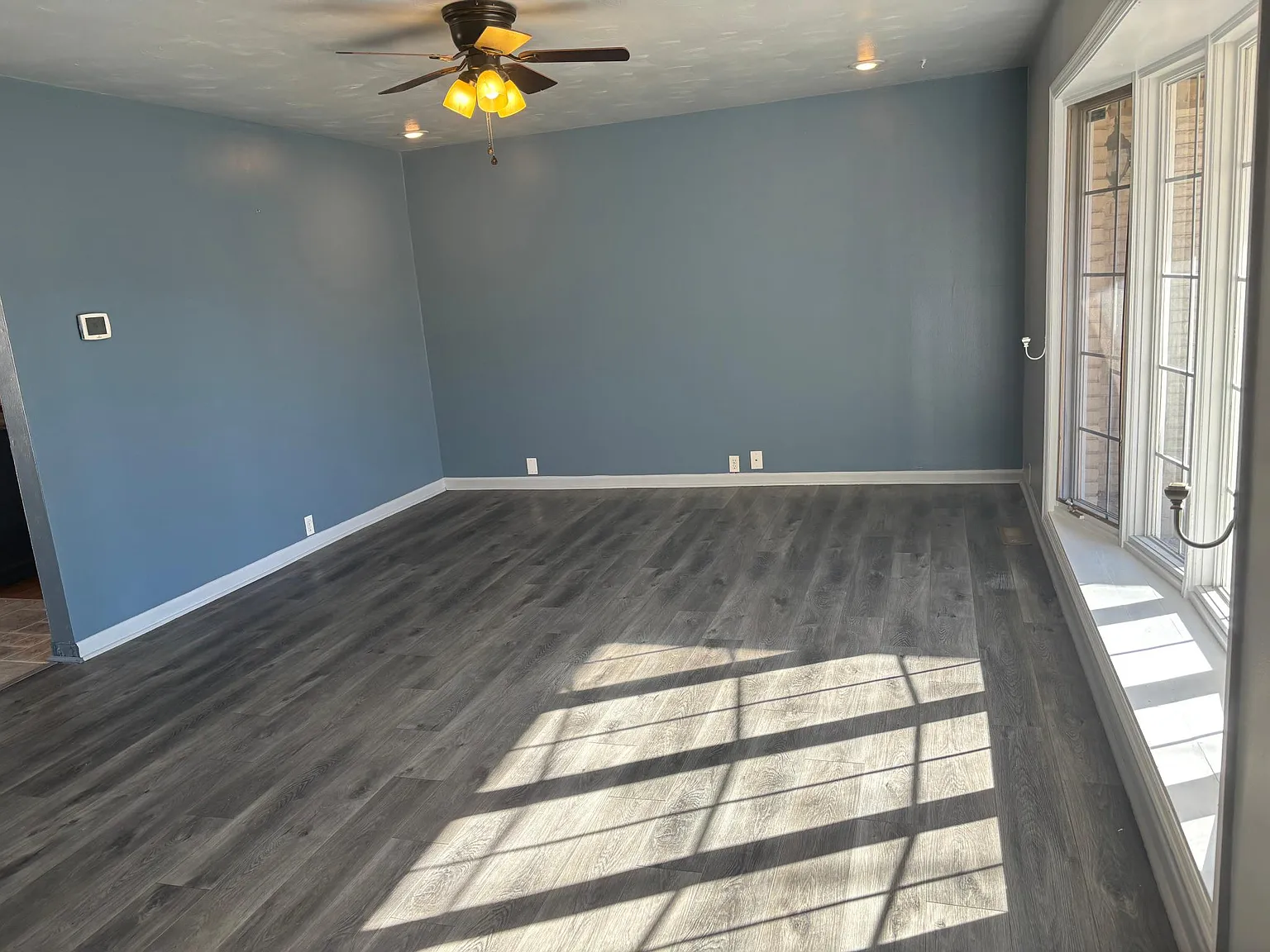 3 bed, 1640 sqft, $2,200 — Photo 2