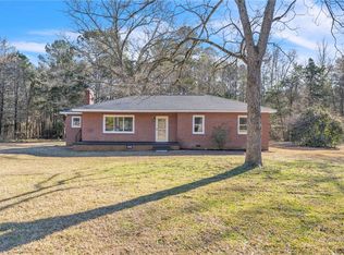 7605 N 178th Hwy, Donalds, SC 29638