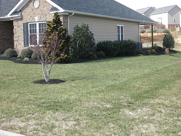 2nd image of 1801 Millwood Dr
